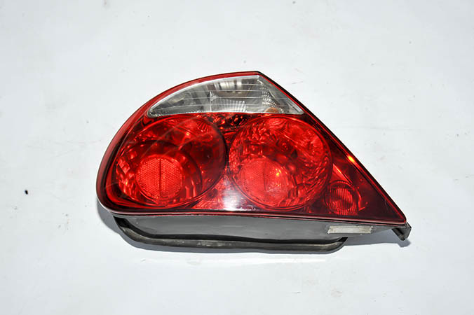 RANGE ROVER SPORT ÇIKMA PARÇA ARKA STOP.JPG